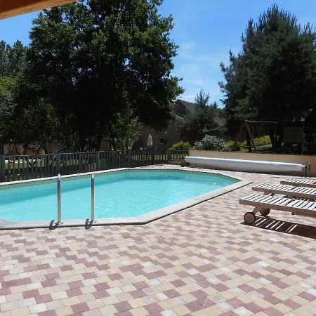 Moulin De La Diversiere, Avec Piscine En Pleine Nature Bed & Breakfast Savigné-sous-le-Lude