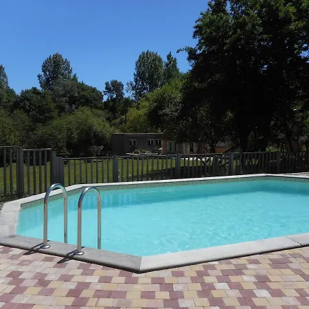 Moulin De La Diversiere, Avec Piscine En Pleine Nature Bed & Breakfast