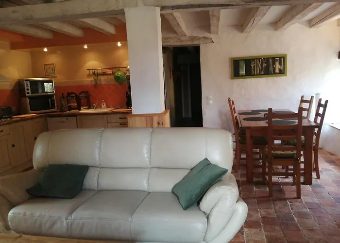 Frühstückspension Moulin De La Diversiere, Avec Piscine En Pleine Nature 3*